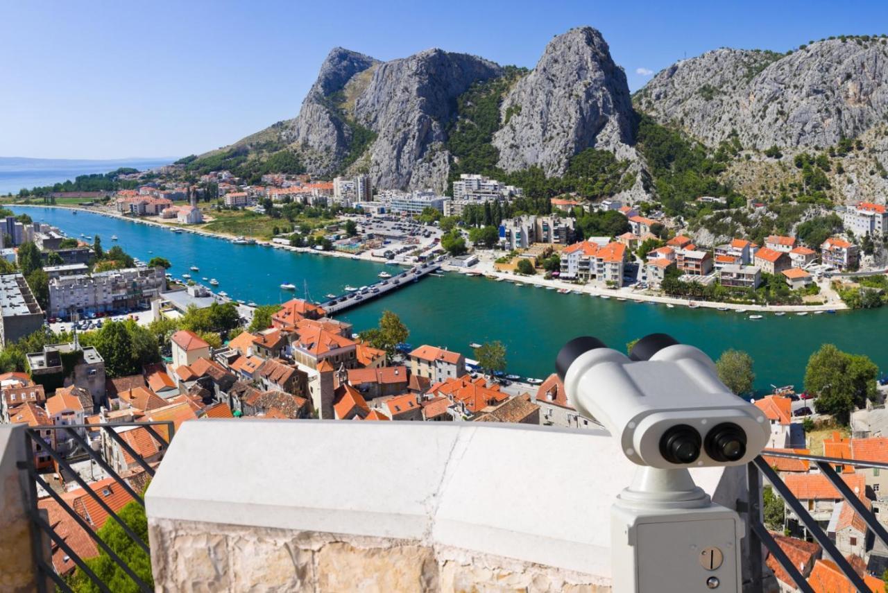 Villa Omiš Exteriör bild